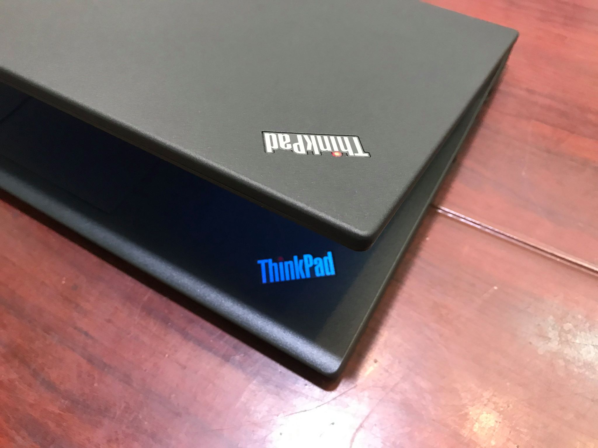 Lenovo ThinkPad X270-1.jpg